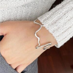 Cuff Bracelet 925 silver abstract unique and fits all sizes (even small wrists!)